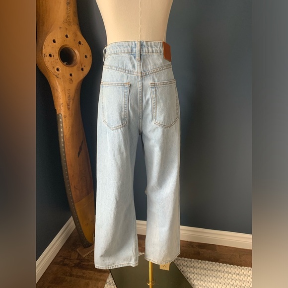 Princess Polly Oxford Mom Jeans. Size 6 - Picture 4 of 11